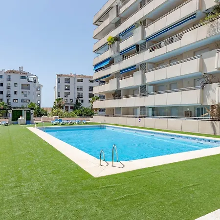 Appartamento Location Marina Banus With Parking Rdr409
